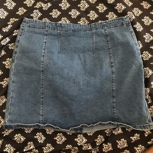 Stretchy Forever 21 Denim Skirt Size Medium